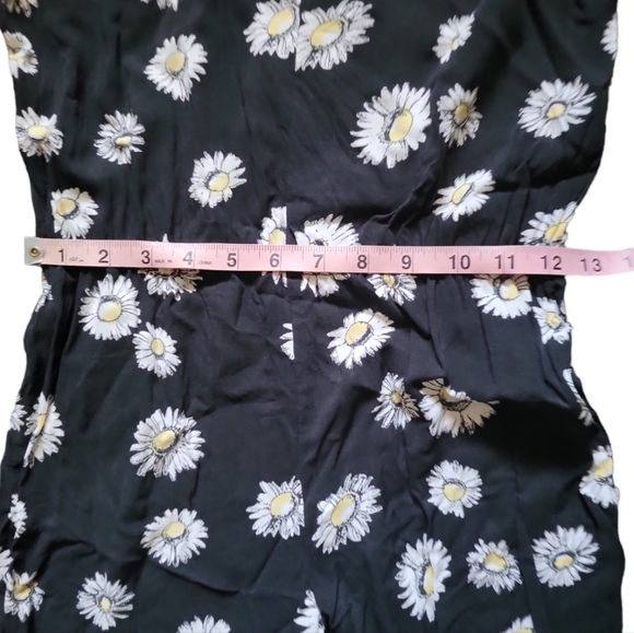 Volcom Daisy Covered Strappy Jumpsuit  - S - Picture 11 of 13